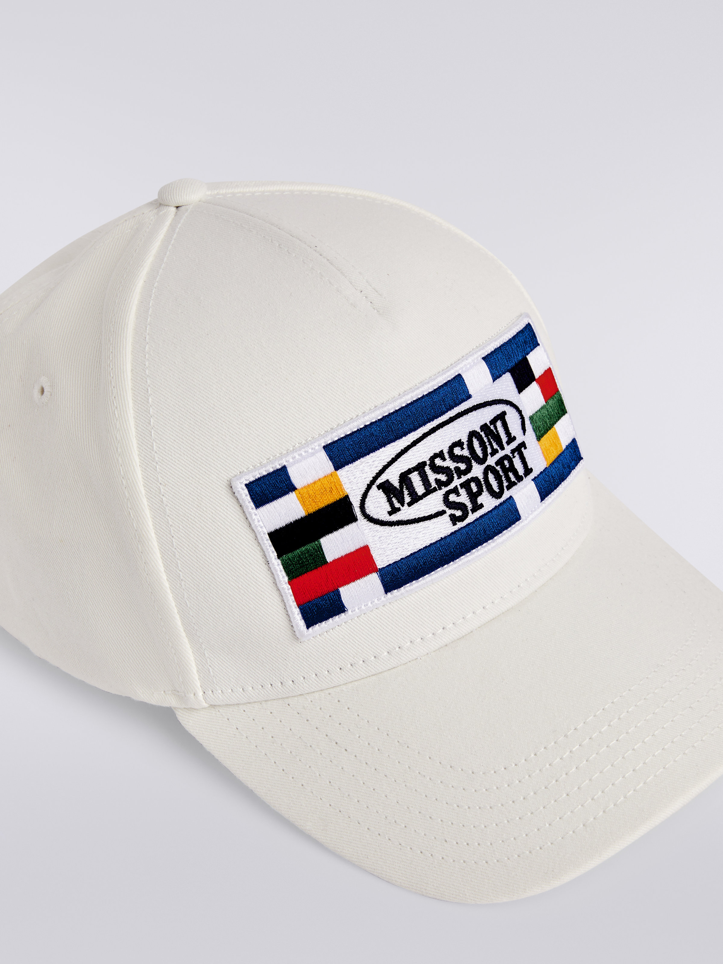 Cotton baseball cap with logo, White  - 2